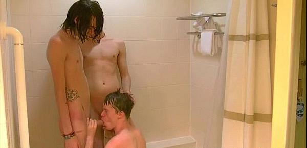  Twink movie of Everyone is gargling everyone in this super-hot shower